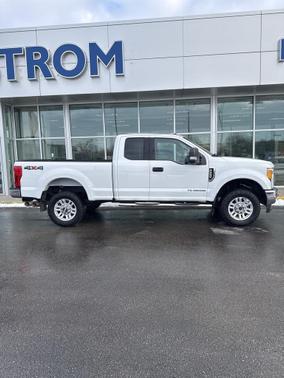 2017 Ford F-250 XLT