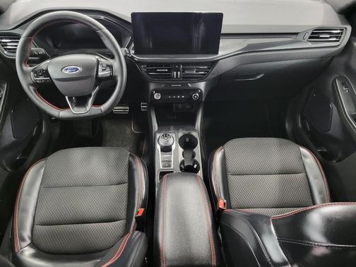 2023 Ford Escape ST-Line Select