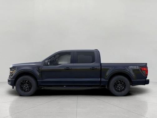 AGATE BLACK METALLIC 2026 Ford F-150 XLT