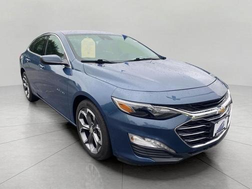 Lakeshore Blue Metallic 2024 Chevrolet Malibu FWD 1LT
