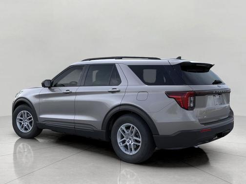 Carbonized Gray Metallic 2026 Ford Explorer Active