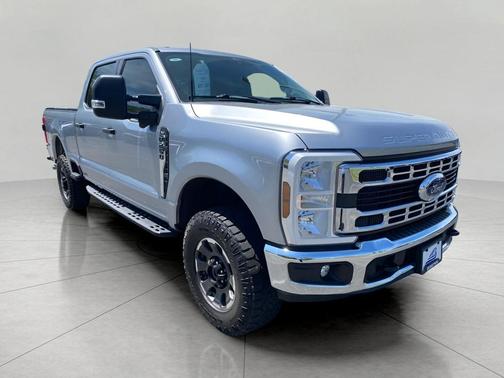 ICONIC SILVER 2024 Ford F-250 XLT
