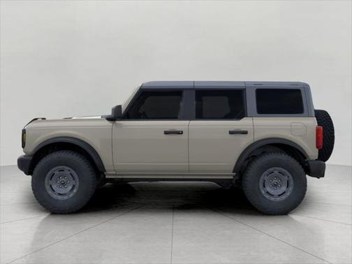 2025 Ford Bronco Base 4 Door 4x4