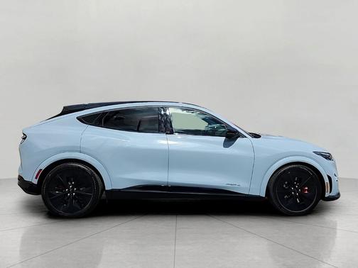 GLACIER GRAY MET TRI-COAT 2025 Ford Mustang Mach-E GT