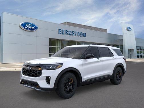 Star White Metallic Tri-Coat 2026 Ford Explorer Tremor