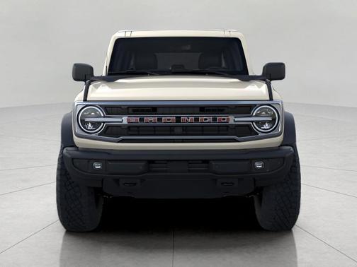 Wimbledon White 2026 Ford Bronco Outer Banks