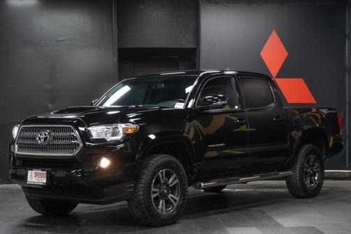 2017 Toyota Tacoma TRD Sport
