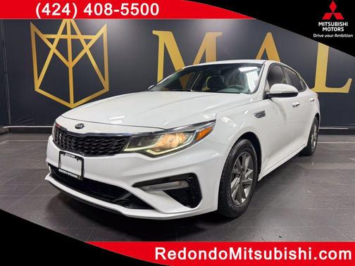 Snow White Pearl 2019 Kia Optima LX