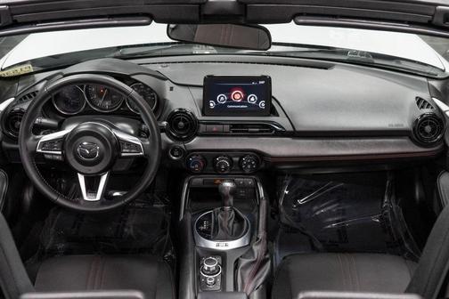 2018 Mazda MX-5 Miata Club