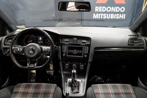 2017 Volkswagen Golf GTI 2.0T S 4-Door
