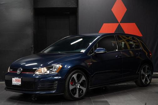 2017 Volkswagen Golf GTI 2.0T S 4-Door