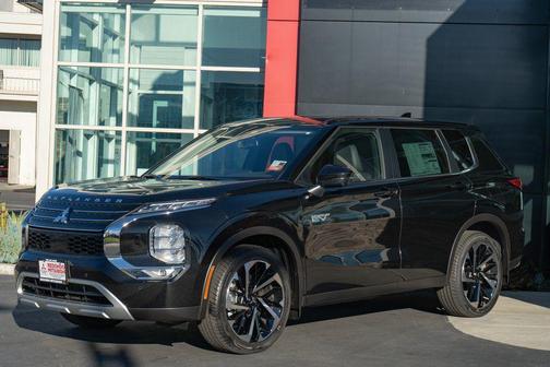 2025 Mitsubishi Outlander PHEV SE S-AWC