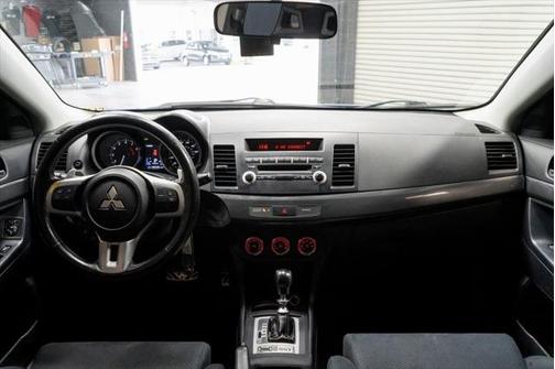 2011 Mitsubishi Lancer Evolution MR