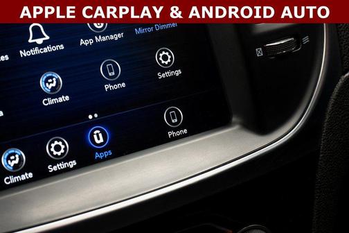 2022 Chrysler 300 Touring