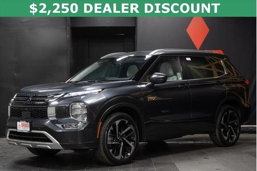2025 Mitsubishi Outlander PHEV SEL