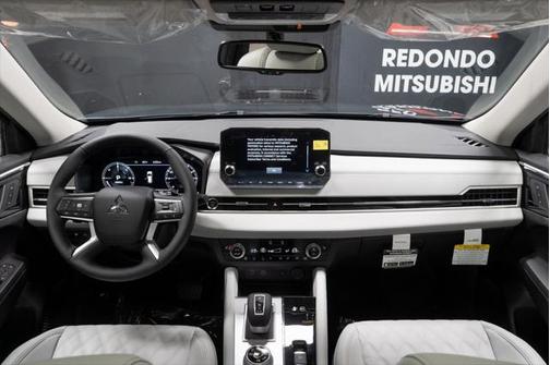 2025 Mitsubishi Outlander PHEV SEL
