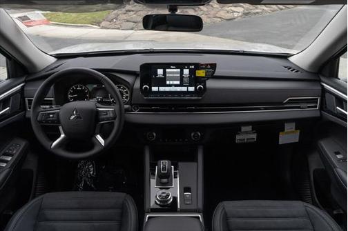 2025 Mitsubishi Outlander PHEV SE S-AWC