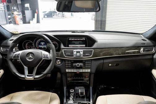 2014 Mercedes-Benz E-Class 4MATIC