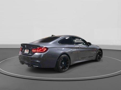 Mineral Gray Metallic 2020 BMW M4 Base