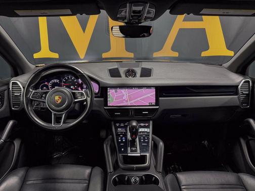 2021 Porsche Cayenne Cayenne