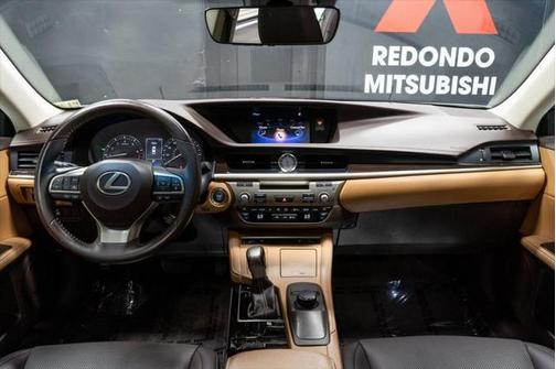 2018 Lexus ES 350 Base