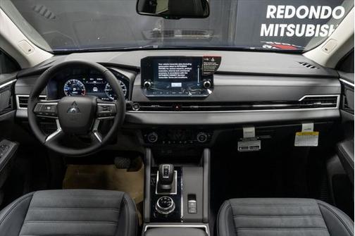 2025 Mitsubishi Outlander PHEV SE S-AWC