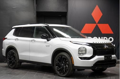 2025 Mitsubishi Outlander PHEV SEL