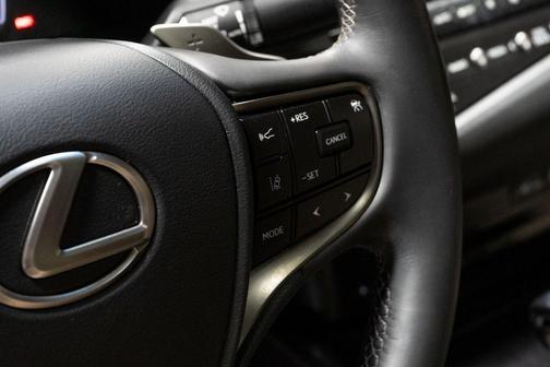 2021 Lexus ES 350 Base
