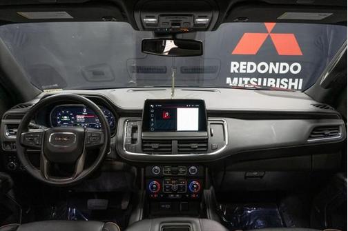2023 GMC Yukon 4WD AT4