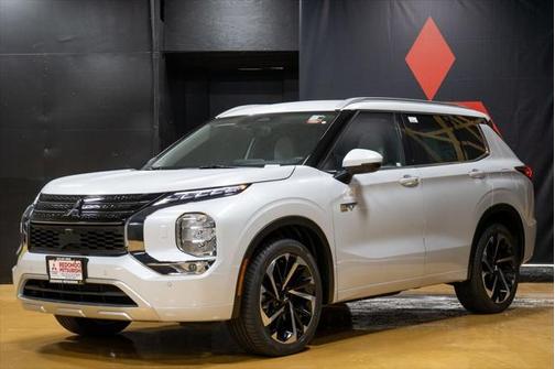 2025 Mitsubishi Outlander PHEV SEL