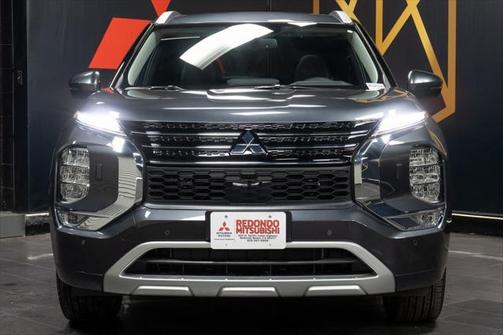 2025 Mitsubishi Outlander PHEV SEL