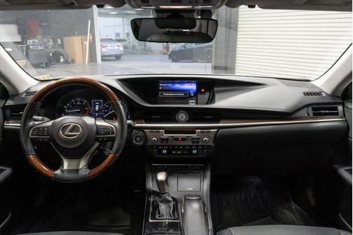 2018 Lexus ES 350 Base