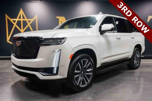 2023 Cadillac Escalade Sport