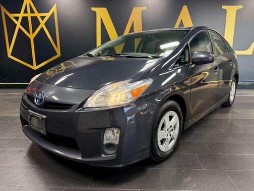 2010 Toyota Prius II