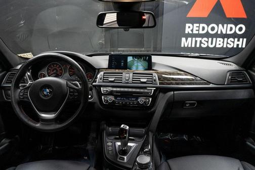 2017 BMW 330e iPerformance