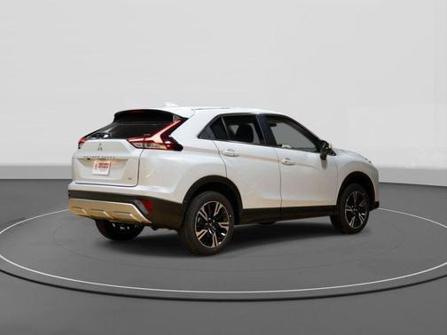 White Diamond 2026 Mitsubishi Eclipse Cross SE