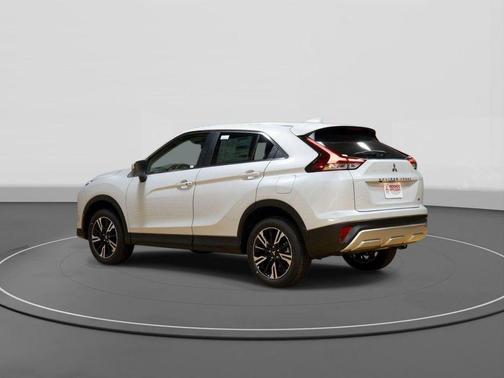 White Diamond 2026 Mitsubishi Eclipse Cross SE