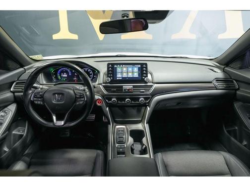 Platinum White Pearl 2022 Honda Accord Hybrid Sport