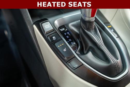 2021 Hyundai Veloster Base