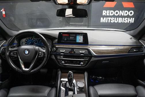 2019 BMW 530e iPerformance