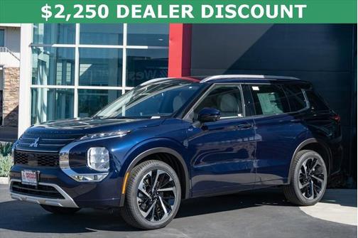 2025 Mitsubishi Outlander PHEV SEL