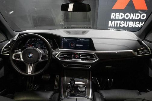 2021 BMW X5 M50i