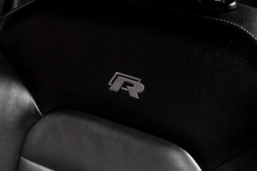 2016 Volkswagen Golf R 2.0T DSG