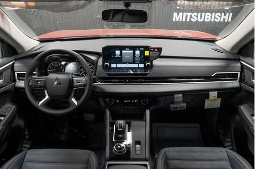 2025 Mitsubishi Outlander PHEV SE S-AWC