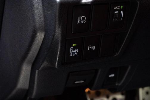2018 Lexus IS 300 Base