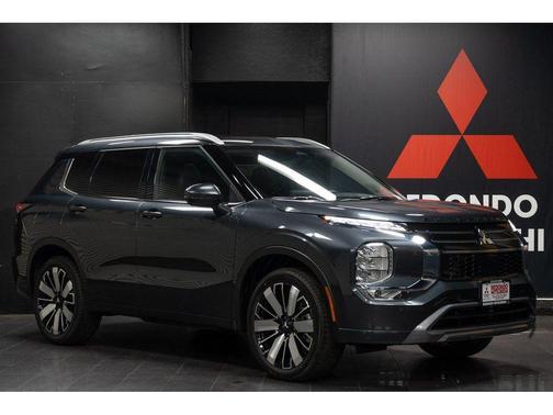 Graphite Gray 2026 Mitsubishi Outlander SEL 1.5T 2WD