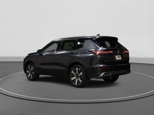 Graphite Gray 2026 Mitsubishi Outlander SEL 1.5T 2WD