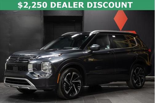 2025 Mitsubishi Outlander PHEV SEL