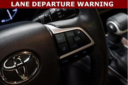 2021 Toyota Sienna XLE 7 Passenger