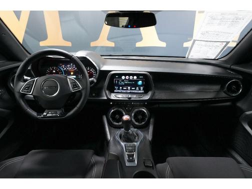 Black 2017 Chevrolet Camaro 1SS